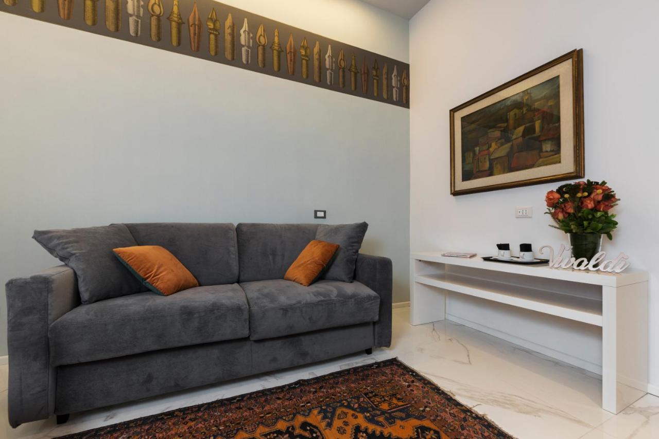 Cavour Suites Guest House Rome Extérieur photo