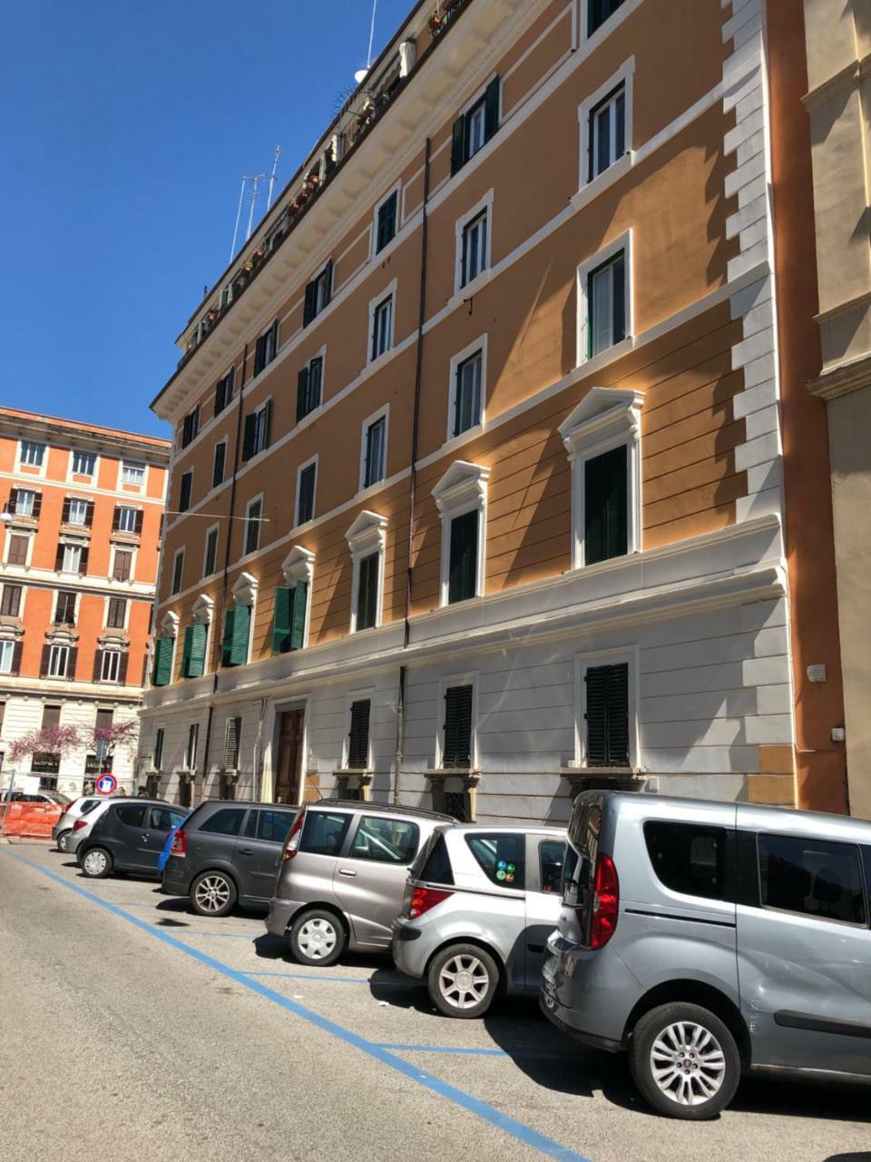 Cavour Suites Guest House Rome Extérieur photo